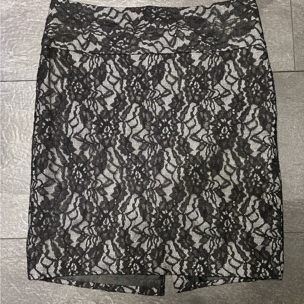 Women’s The Limited Elegant Black Lace pencil Skirt, 6
